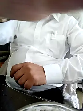 Hot-man39 online show from 21, 1, 2025