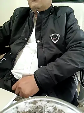 Hot-man39 online show from 5, 2, 2025