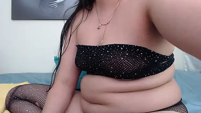 Snapshot of KatrinaRolan chatting on 23, 10, 2025 KatrinaRolan online show from 23, 10, 2025