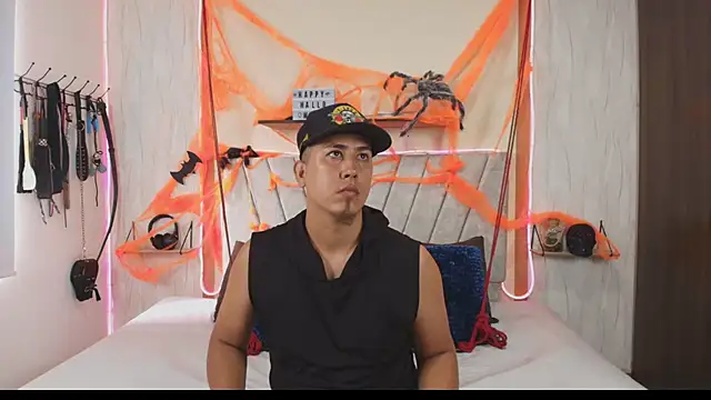 Liana Asaff online show from 20, 10, 2025