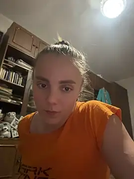 Snapshot of AlisaKissss chatting on 7, 6, 2026 AlisaKissss online show from 7, 6, 2026