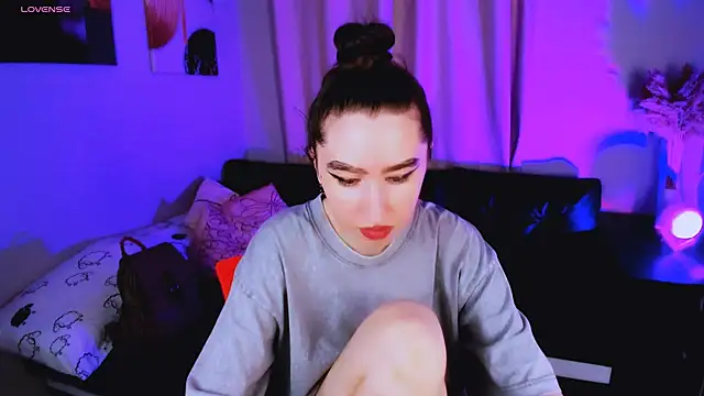 Snapshot of Lily_xBabe chatting on 11, 9, 2025 Lily xBabe online show from 11, 9, 2025