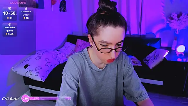 Snapshot of Lily_xBabe chatting on 29, 11, 2025 Lily xBabe online show from 29, 11, 2025