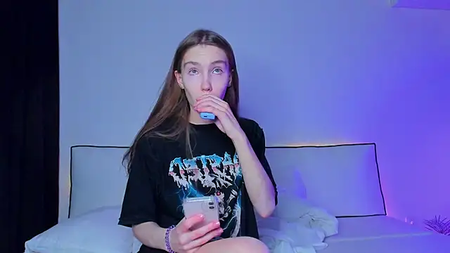 Snapshot of haileyishere chatting on 19, 3, 2025 haileyishere online show from 19, 3, 2025