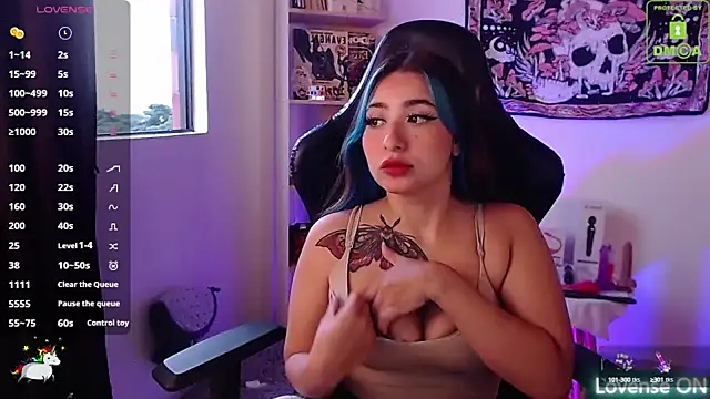 sweetcoralinee online show from 24, 9, 2025