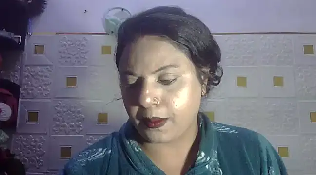 Snapshot of Sexy_komolika chatting on 15, 2, 2025 Sexy komolika online show from 15, 2, 2025