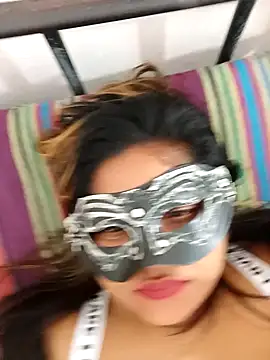 littlequeen77 online show from 21, 1, 2025