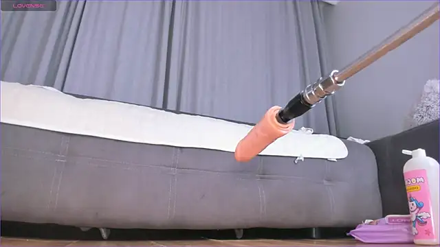 Cherrypie 001 online show from 16, 2, 2025