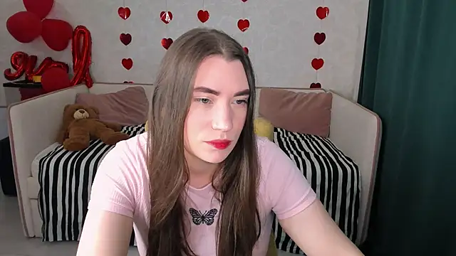 pussyhome2407 online show from 5, 3, 2025