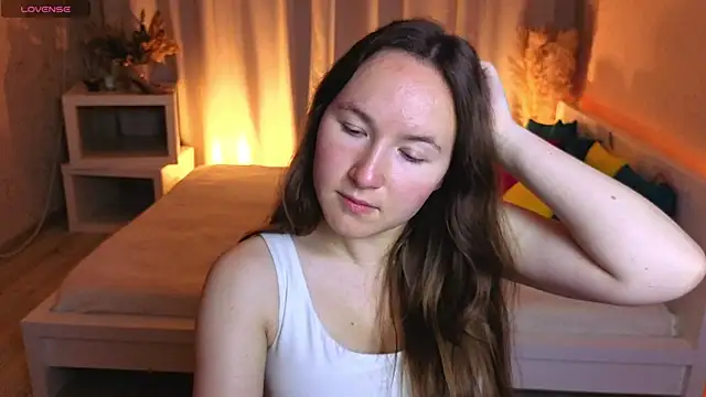 Little doll meow online show from 29, 9, 2025