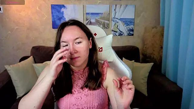 Little doll meow online show from 18, 11, 2025