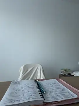 streetdoll online show from 27, 10, 2025