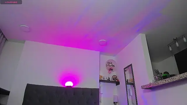 Adhhaaraaa  online show from 27, 12, 2024