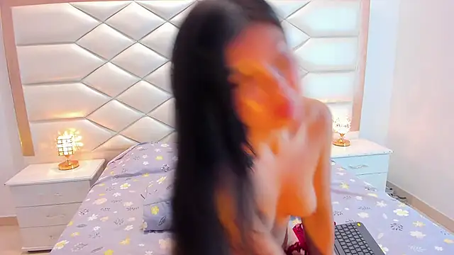 Snapshot of samanthaevans4 chatting on 19, 3, 2025 samanthaevans4 online show from 19, 3, 2025