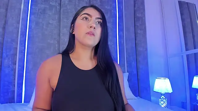 PaulinaDuarte online show from 3, 3, 2025