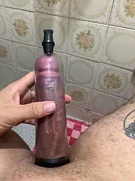 MalvadoFavorito28 online show from 27, 4, 2026