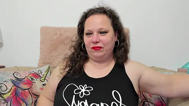 KarolineJoyy online show from 28, 11, 2025