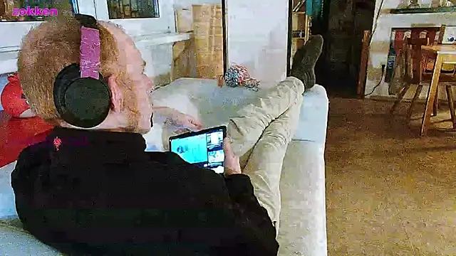 BongChannel online show from 28, 1, 2025