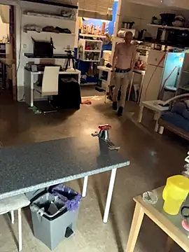 BongChannel online show from 11, 11, 2025