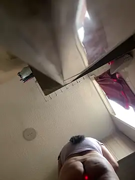 Kym Owens online show from 4, 3, 2025