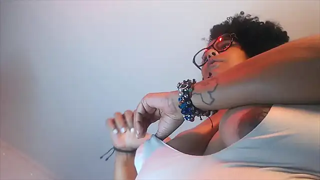 Snapshot of ebony_Exotica chatting on 14, 12, 2024 ebony Exotica online show from 14, 12, 2024