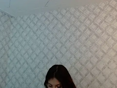 Emma-Wilson online show from 10, 4, 2026