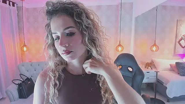 Shantall   online show from 13, 2, 2026