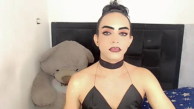 Snapshot of Michell_Queen chatting on 21, 1, 2025 Michell Queen online show from 21, 1, 2025