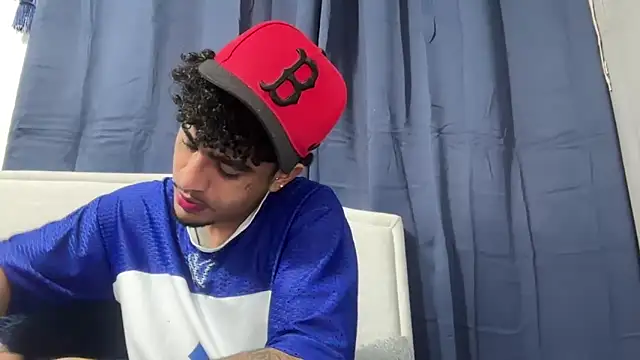 dominic brandd23 online show from 19, 12, 2025