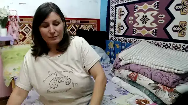 AdelineBlueEyes online show from 24, 11, 2025