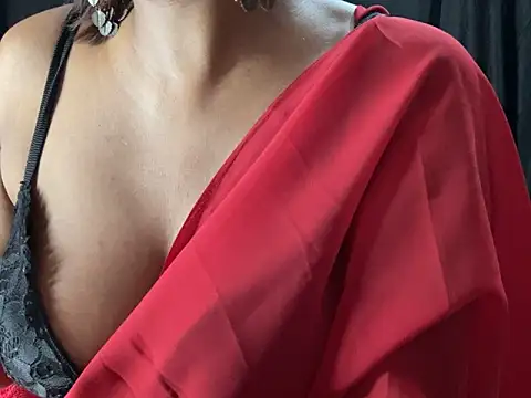 Snapshot of Sexy_trisha__7 chatting on 10, 3, 2025 Sexy trisha 7 online show from 10, 3, 2025