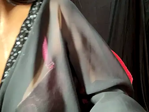 Snapshot of Sexy_trisha__7 chatting on 11, 9, 2025 Sexy trisha 7 online show from 11, 9, 2025