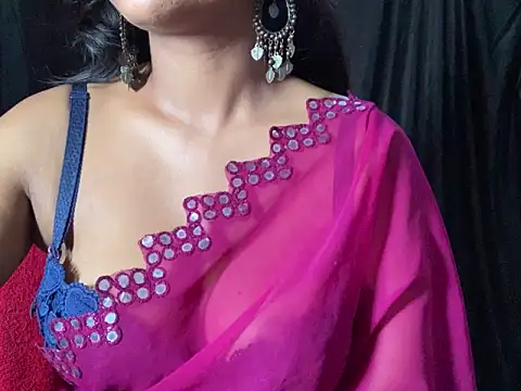Snapshot of Sexy_trisha__7 chatting on 9, 10, 2025 Sexy trisha 7 online show from 9, 10, 2025