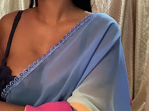 Sexy trisha  7 online show from 13, 4, 2026