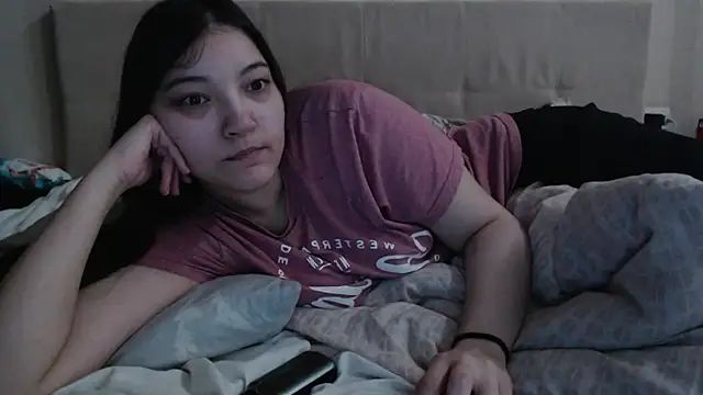 Snapshot of AlisaDevis chatting on 9, 5, 2026 AlisaDevis online show from 9, 5, 2026