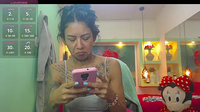 Snapshot of lorenapinto chatting on 30, 5, 2026 lorenapinto online show from 30, 5, 2026