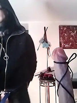 freyamoret online show from 5, 2, 2025