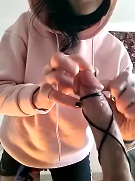 freyamoret online show from 27, 2, 2025