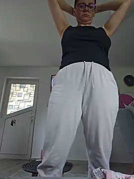 Snapshot of KristenVega chatting on 21, 5, 2026 KristenVega online show from 21, 5, 2026