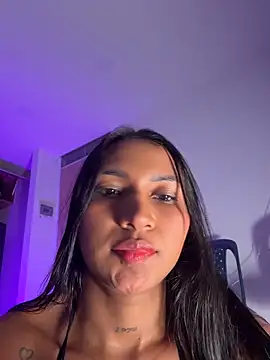 Barbiebrunette  online show from 24, 10, 2025