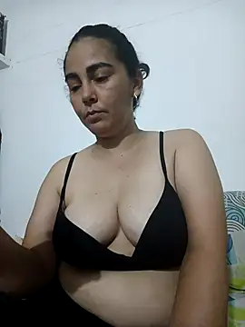 Snapshot of Emily_Divi chatting on 24, 9, 2025 Emily Divi online show from 24, 9, 2025