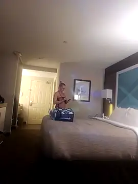 mollyfourtune online show from 7, 1, 2026