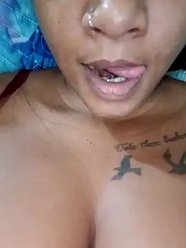 Indianqueen03 online show from 26, 4, 2026