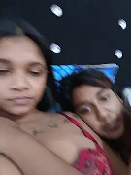 Snapshot of Indianqueen03 chatting on 2, 7, 2026 Indianqueen03 online show from 2, 7, 2026