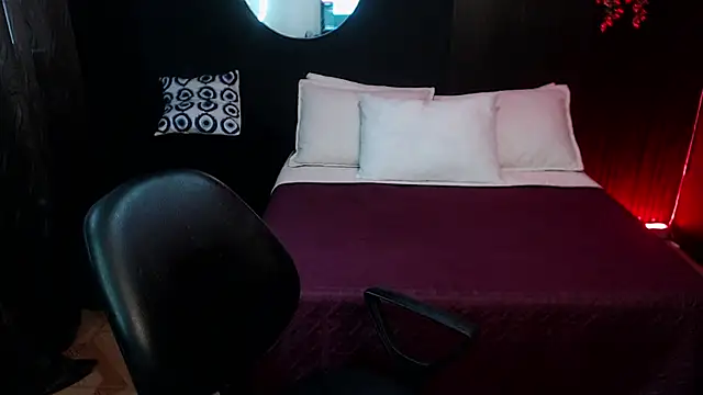 pretty cristal69 online show from 16, 1, 2026