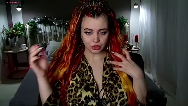 Snapshot of Miss_Maya_Mils chatting on 31, 12, 2024 Miss Maya Mils online show from 31, 12, 2024