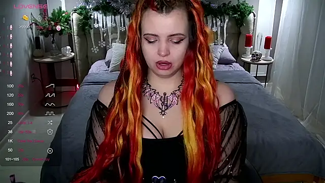 Snapshot of Miss_Maya_Mils chatting on 14, 1, 2025 Miss Maya Mils online show from 14, 1, 2025