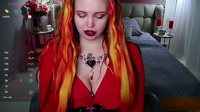 Snapshot of Miss_Maya_Mils chatting on 2, 2, 2025 Miss Maya Mils online show from 2, 2, 2025