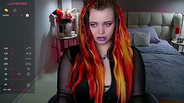 Snapshot of Miss_Maya_Mils chatting on 5, 2, 2025 Miss Maya Mils online show from 5, 2, 2025