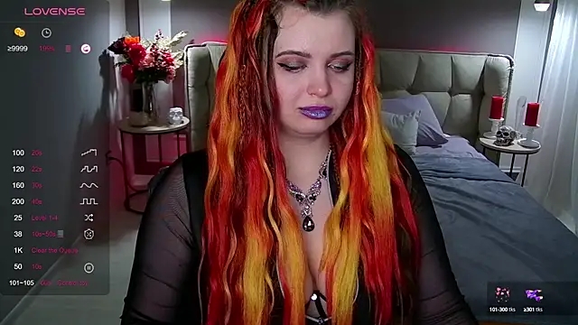 Snapshot of Miss_Maya_Mils chatting on 5, 2, 2025 Miss Maya Mils online show from 5, 2, 2025
